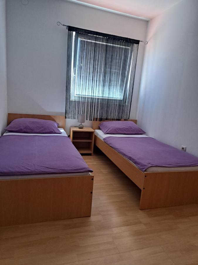 Apartmani Postonjski Privlaka  Buitenkant foto